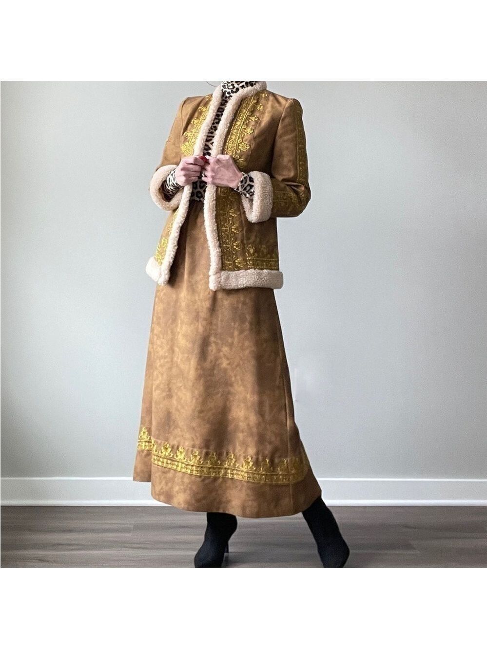 Vintage Beverly Paige Folk Embroidered Shearling Jacket Skirt Blouse Belt 8 10